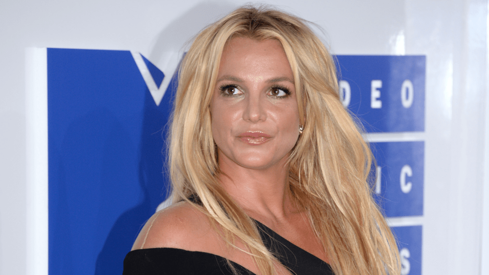 Featured image for Britney Spears Announces October Release for Tell-All Memoir 'The Woman in Me'