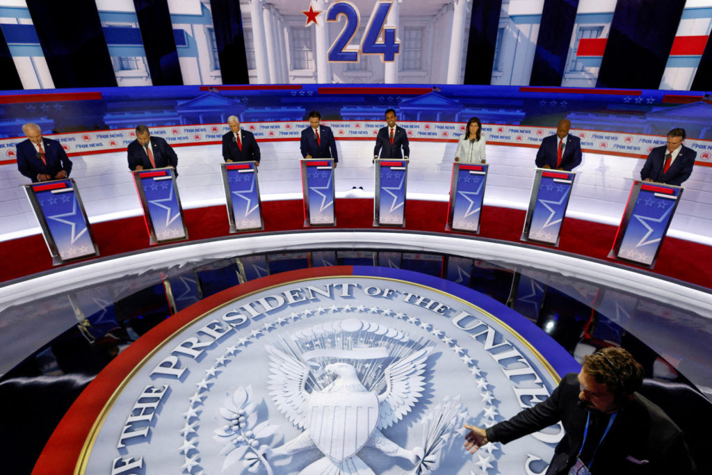 Featured image for "Challenging Trump: GOP Hopefuls Seek Spotlight at 2nd Debate"