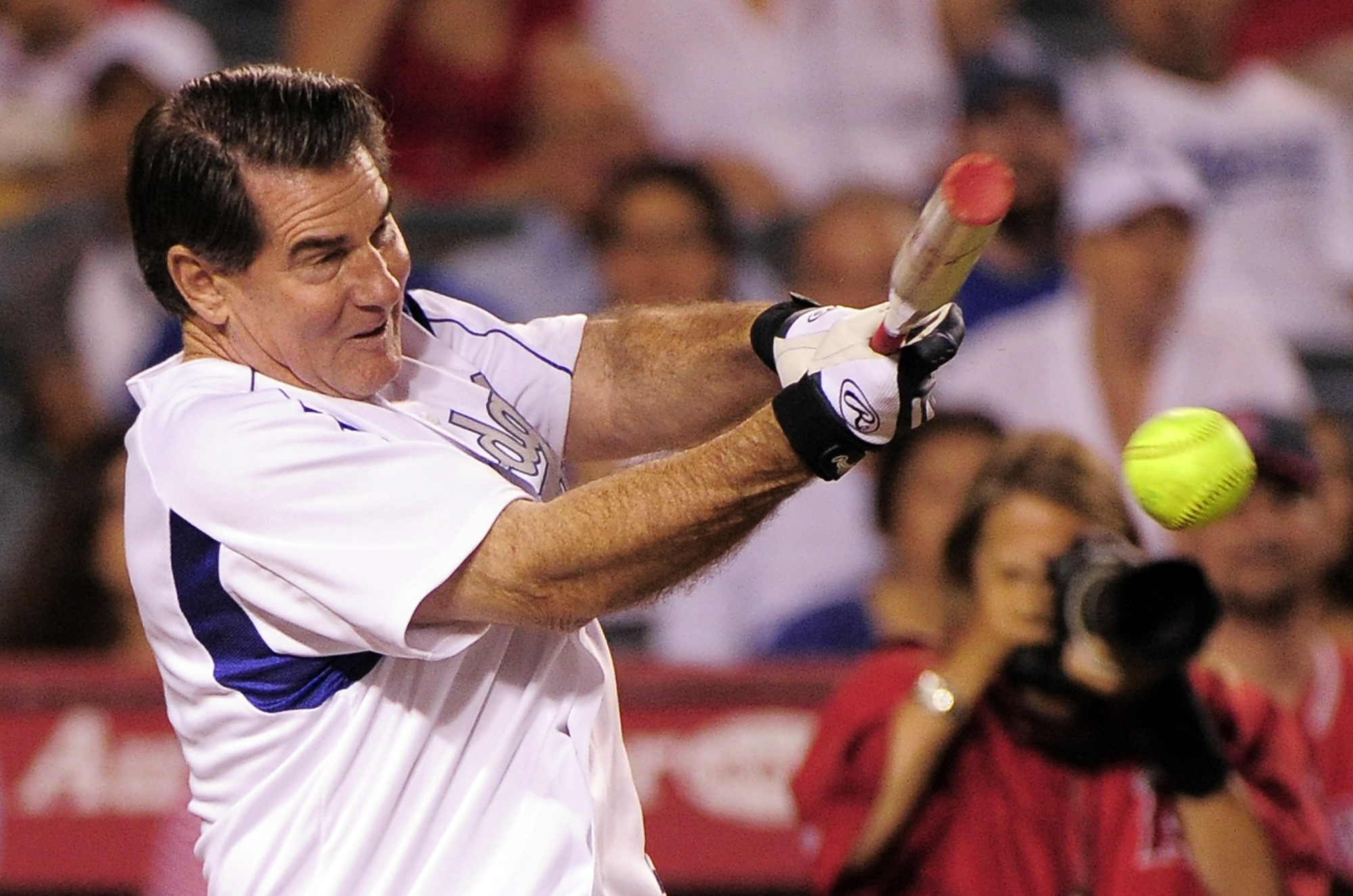 Steve Garvey considers running for California Senate seat.