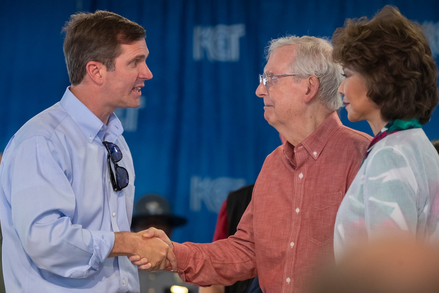 "Kentucky Governor's Uncertainty on Appointing Republican if McConnell Resigns Sparks Controversy"
