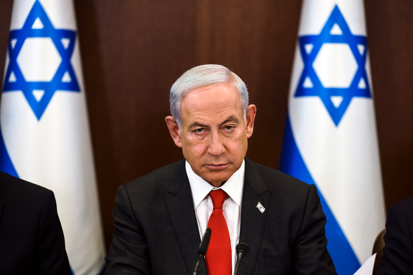 Israel in Chaos as Netanyahu Fails to Navigate Political Landscape.