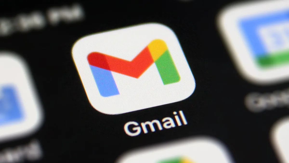 Gmail Introduces Automatic AI Summaries and New Mobile Features