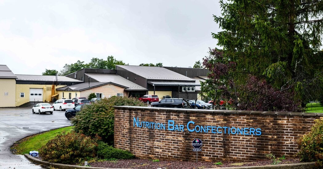 Featured image for Dozens Detained in ICE Raid at Upstate New York Factory