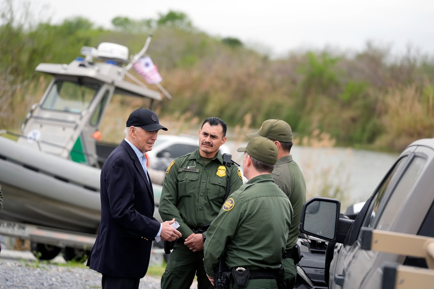 "Biden and Trump's Dueling Border Visits Expose Deep Divide"