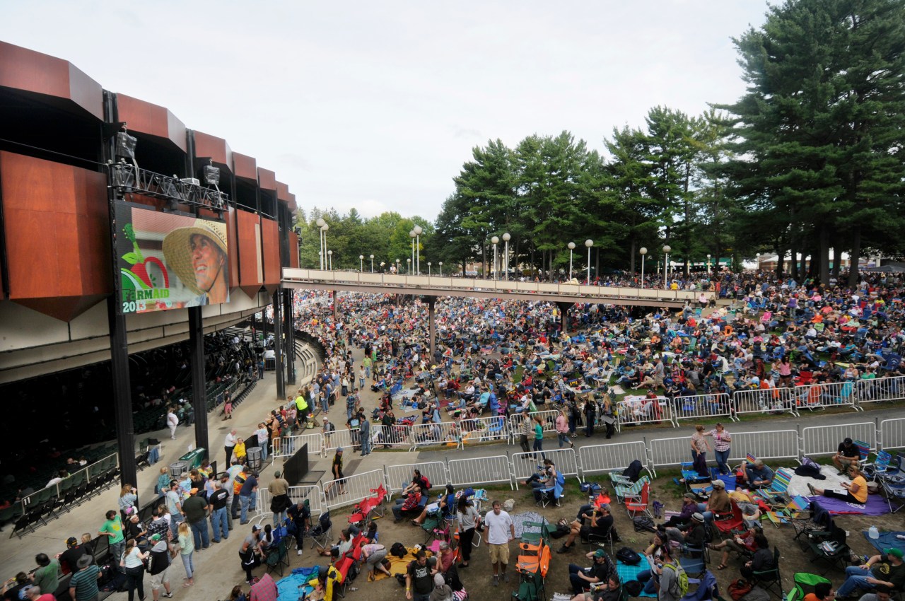 Featured image for "SPAC Concert Interrupted by Bomb Threat: Review and Investigation Underway"