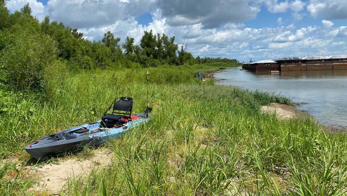 Search Underway for Missing Kayaker on Mississippi River near Hahnville