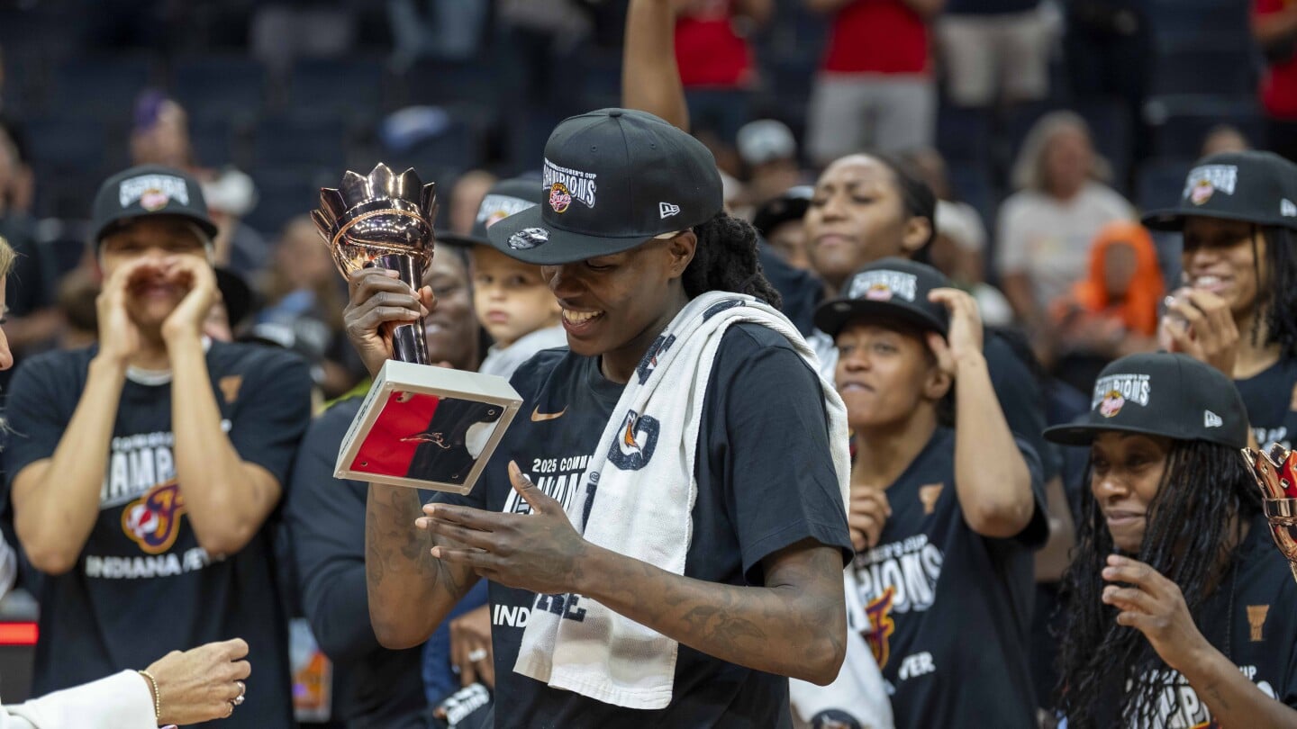 Featured image for Indiana Fever Triumphs in WNBA Commissioner’s Cup Despite Clark’s Absence