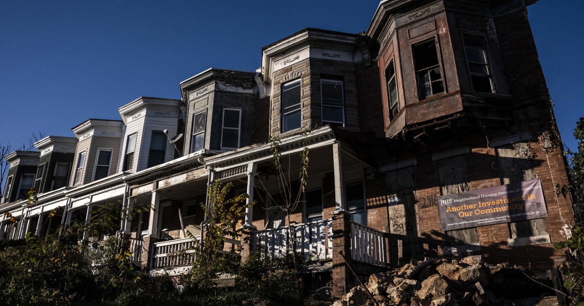 Featured image for Foreclosure Rates Soar in Florida, California, and Texas.