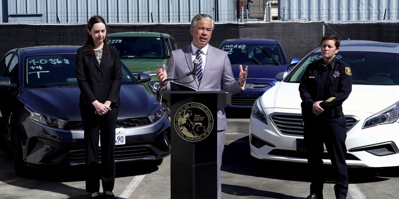 17 States Call for Recall of Kia and Hyundai Cars Due to Thefts