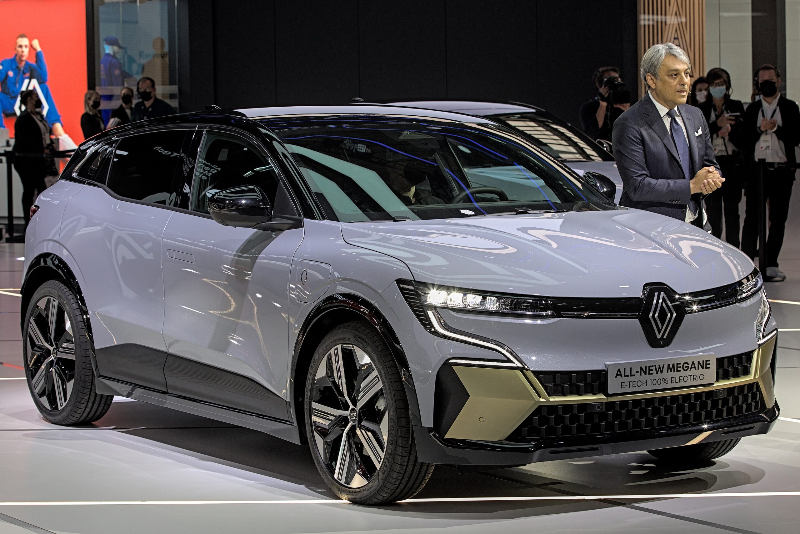 Renault CEO sees Tesla price cuts as a warning to auto industry.