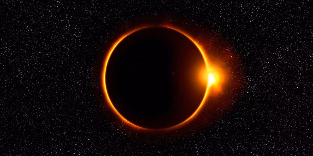 "The Ultimate Guide to the Total Solar Eclipse"