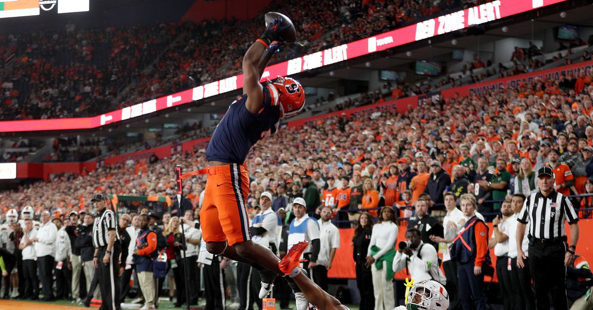Featured image for Syracuse Upsets Miami, Shaking Up ACC and Playoff Hopes