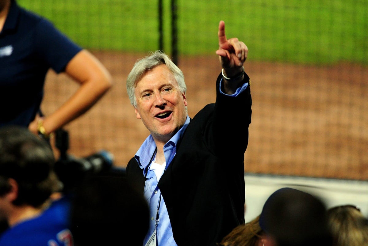 Featured image for Mark Walter's $10B Lakers Purchase: Impact and Industry Implications