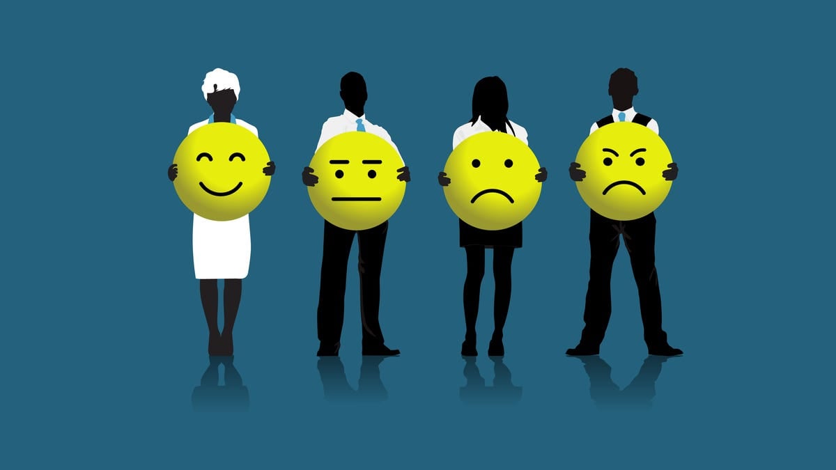 Featured image for Age plays a significant role in American's workplace happiness.