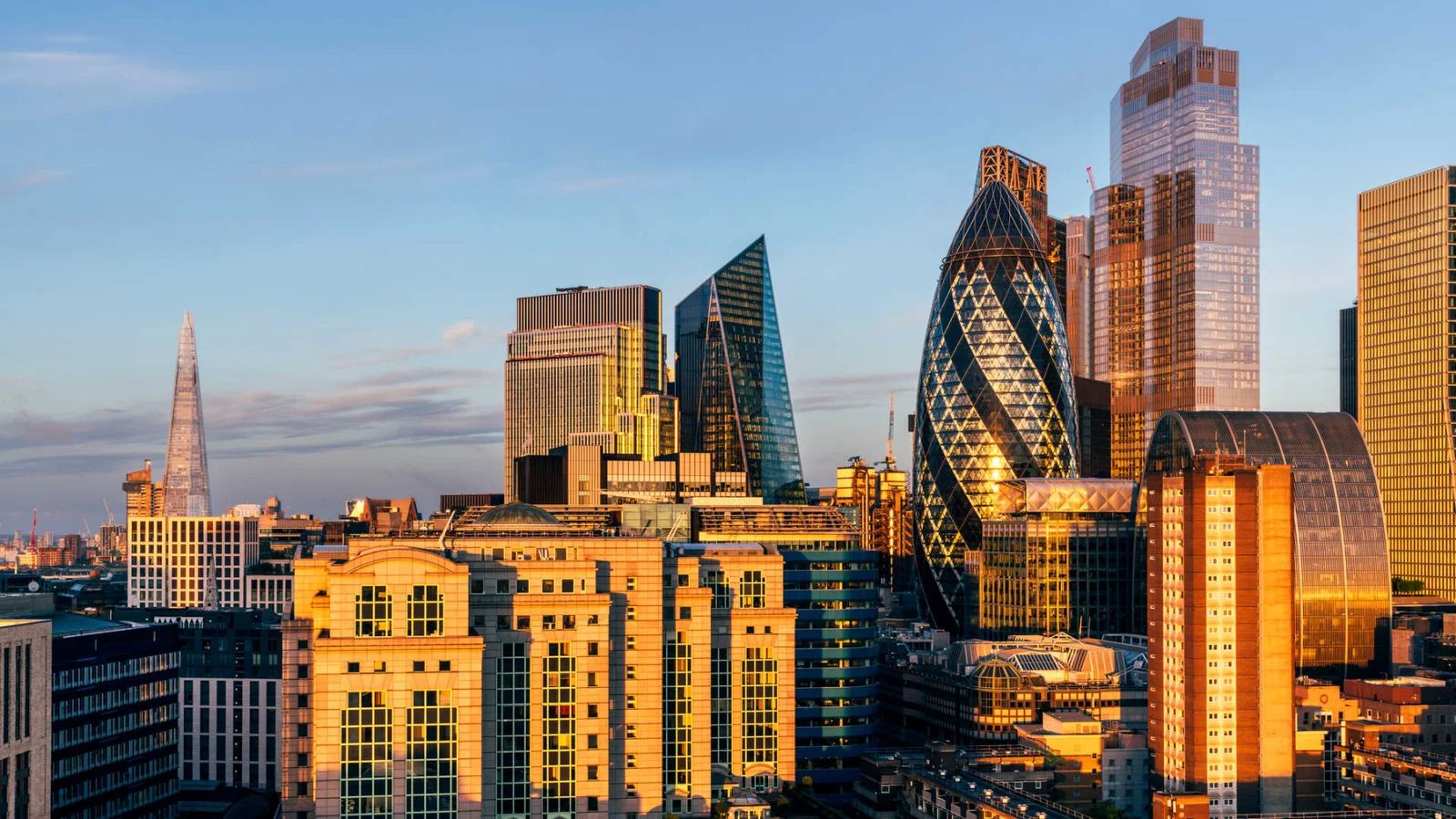 European stocks drift lower as Zelensky's Davos address dominates