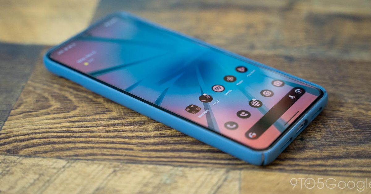 Featured image for "Bumpy Displays: Pixel 8 Pro Encounters Glass Issues"