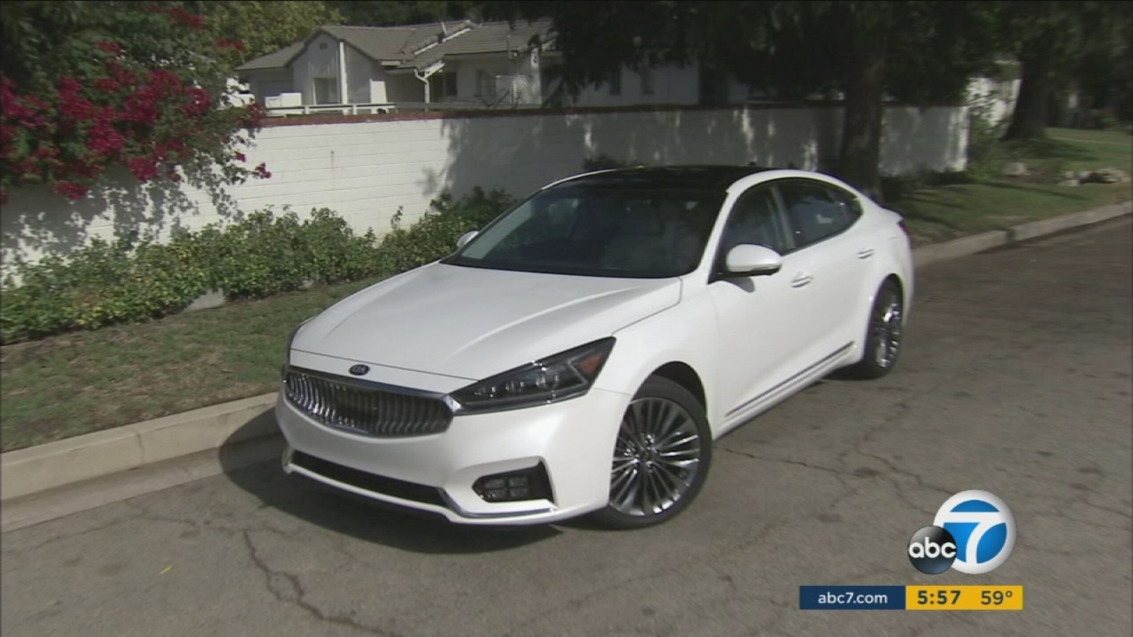 Featured image for States push for recall of Kia and Hyundai cars due to thefts.