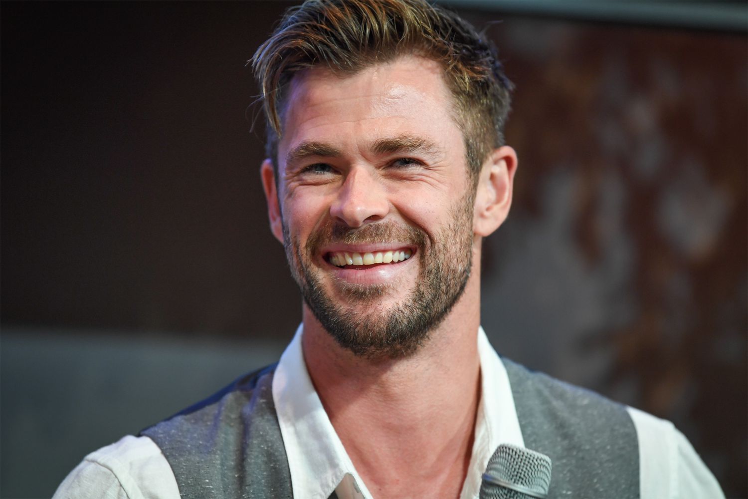 Featured image for Chris Hemsworth Finally Gets Walk of Fame Star Amid Hilarious Roasts