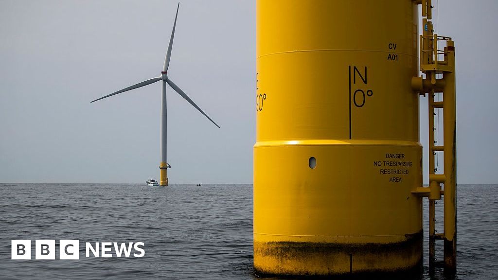 Featured image for US suspends offshore wind projects over national security concerns