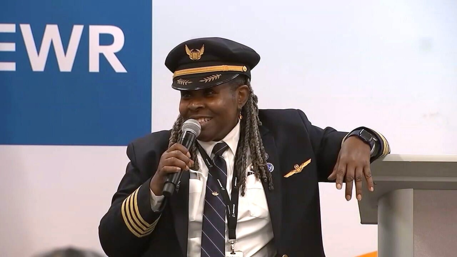 Trailblazing Black Female Pilot Completes Final Flight