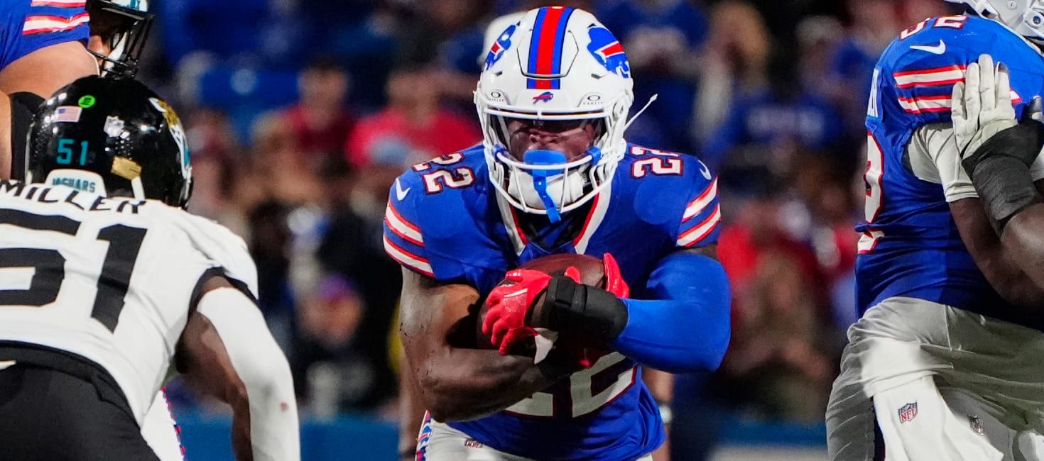 Featured image for Top Fantasy Football Draft Strategies and Rankings for 2025