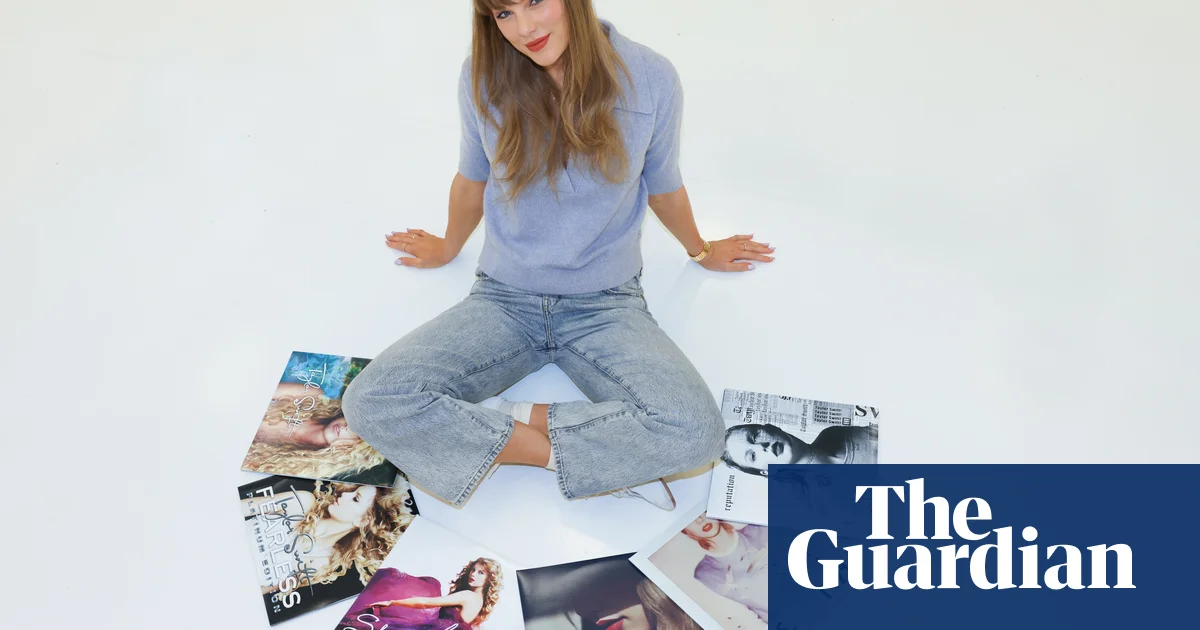 Featured image for Taylor Swift Reclaims Ownership of Her First Six Albums