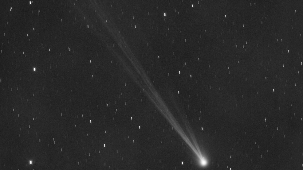 Featured image for "Long-Awaited Return: Green Comet Nishimura Makes Historic Flyby of Earth After 400-Year Absence"