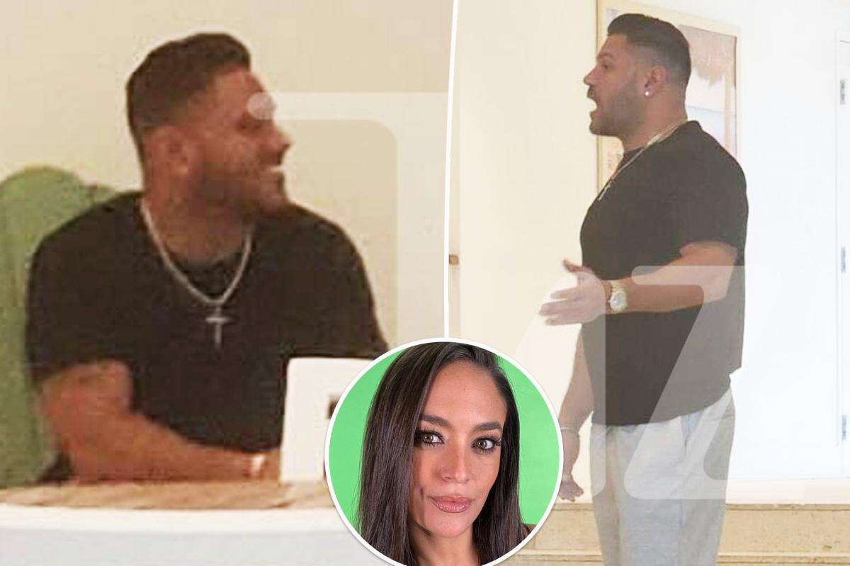 Ronnie Ortiz-Magro and Sammi Sweetheart cross paths at 'Jersey Shore' filming location.