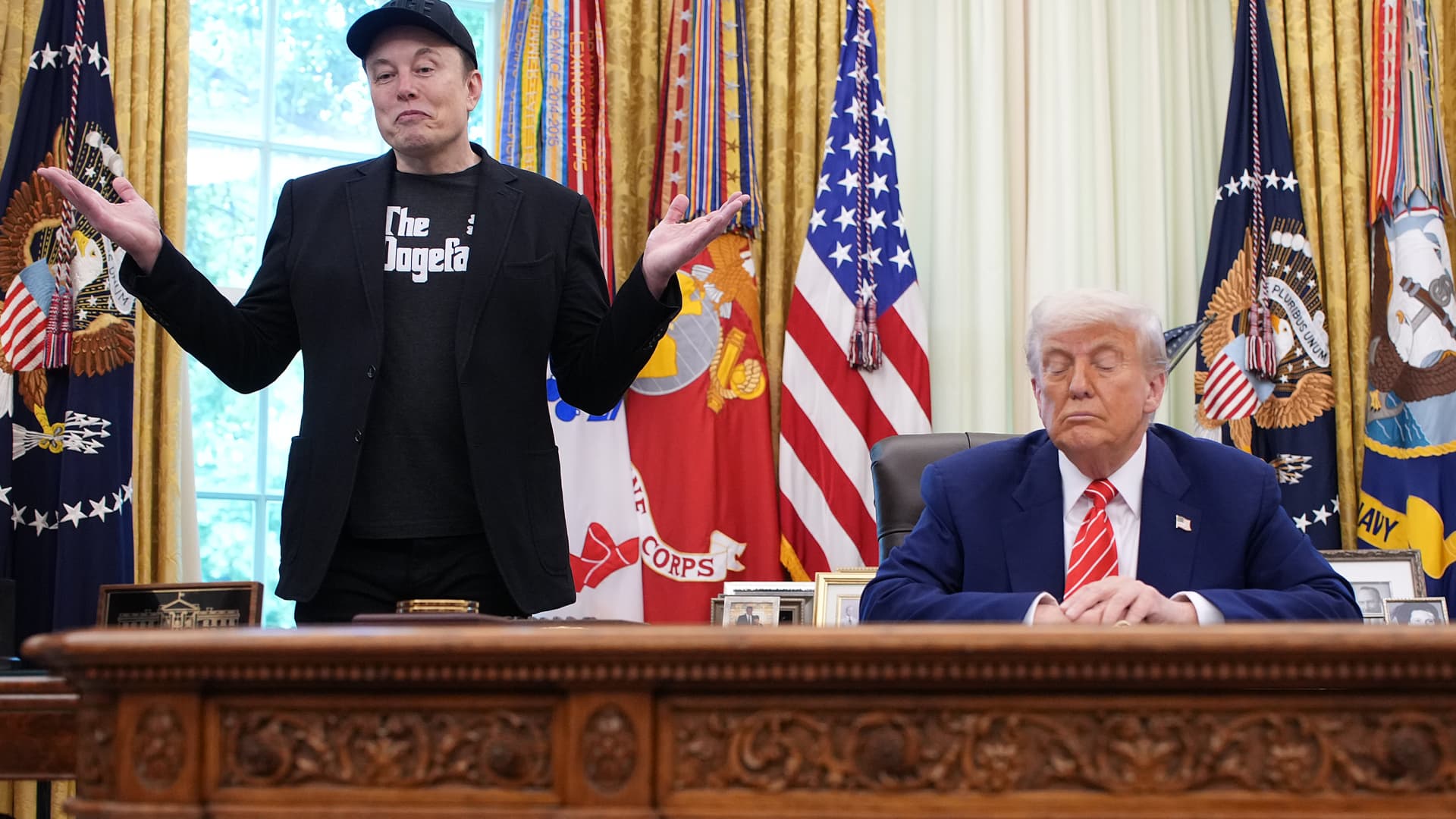 Featured image for Elon Musk Faces Questions on Drug Use and Family Drama Amid White House Silence