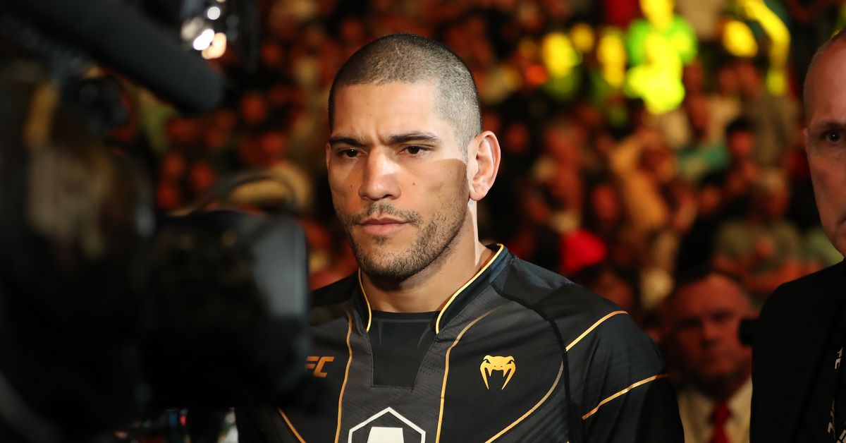 Alex Pereira to Light Heavyweight, Eyes Israel Adesanya.