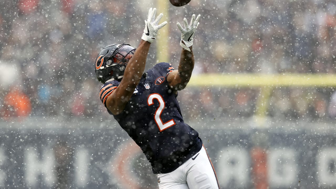 "Fields Connects with Moore in Bears-Falcons Clash: Game Insights and Viewing Guide"