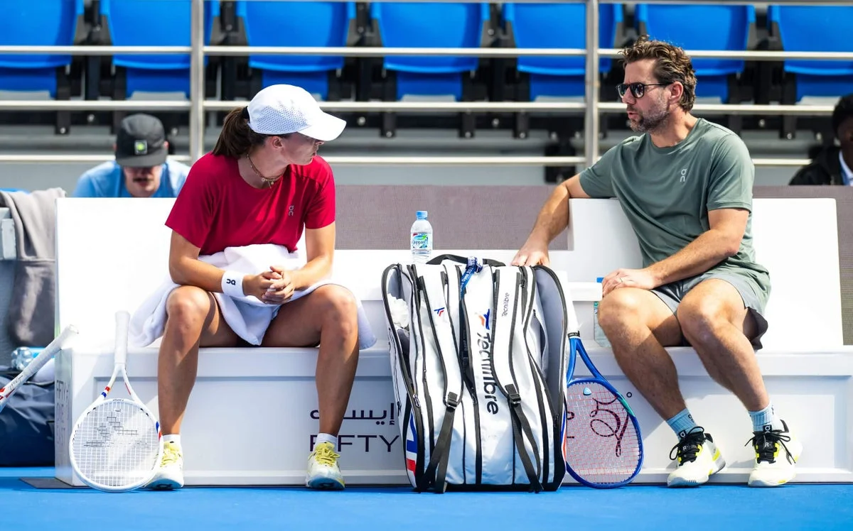 Świątek splits with Wim Fissette after 18 months, eyes a new direction