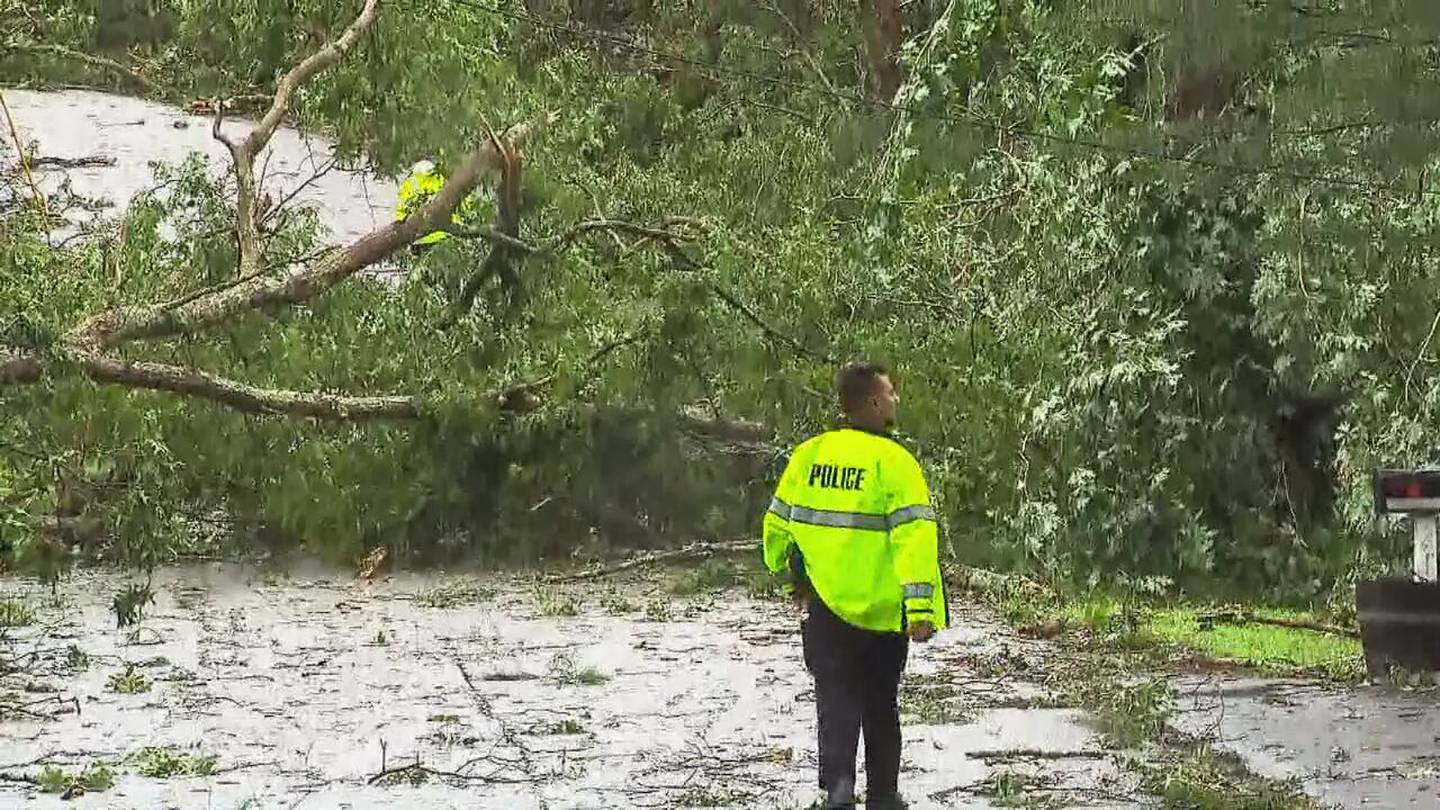 "Tesla Dashcam Captures Rhode Island Tornado's Devastating Power"