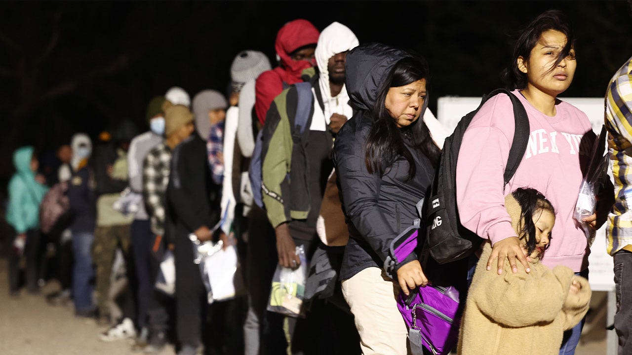 Arizona prepares for influx of migrants as border policies expire.