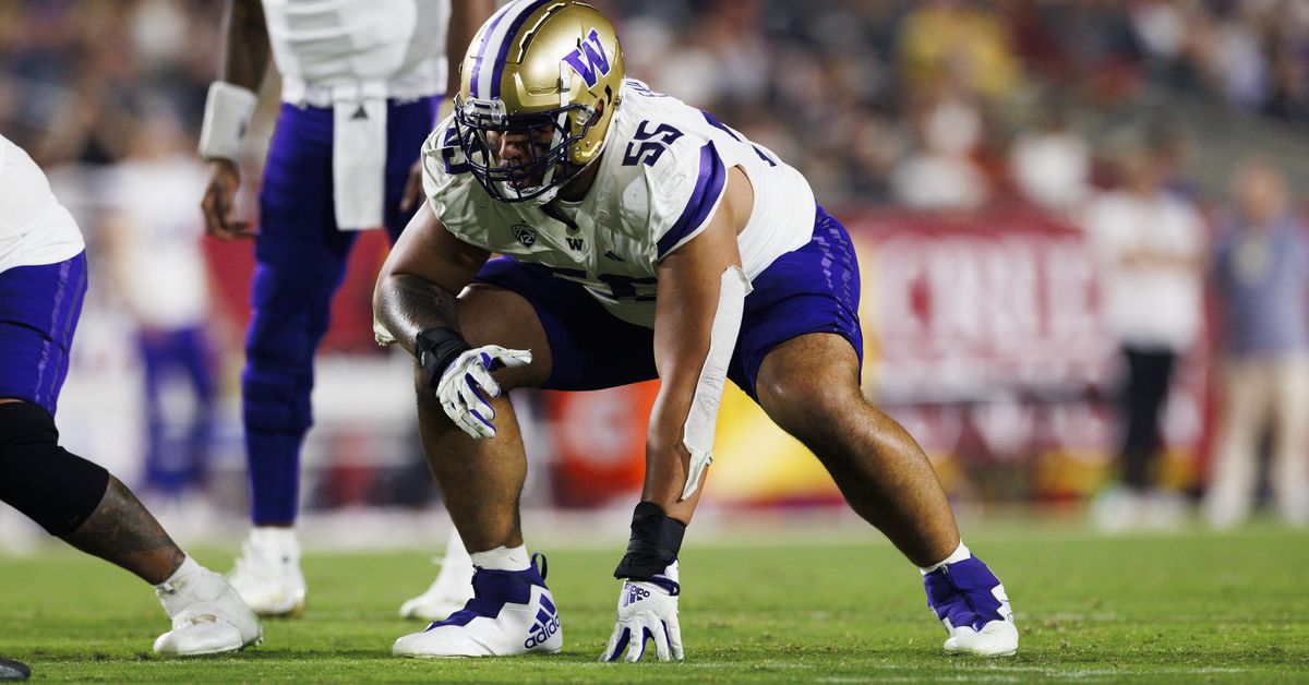 Featured image for "Packers' 2024 NFL Draft: Top Picks, Order, and Day 3 Fits Analysis"