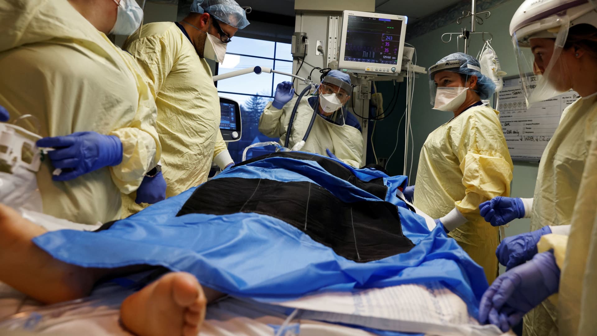 Featured image for "Surge in COVID Hospitalizations coincides with School Reopening and Vaccine Rollout"