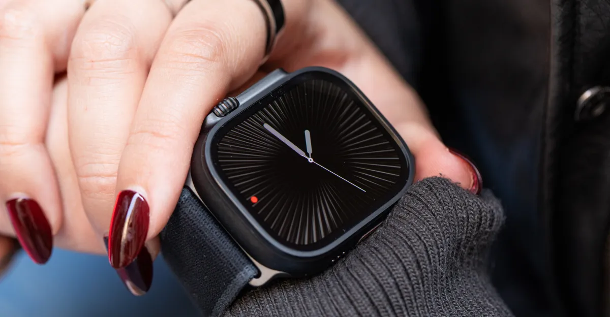 Featured image for Apple Watch Blood Oxygen Feature Sparks New Lawsuit