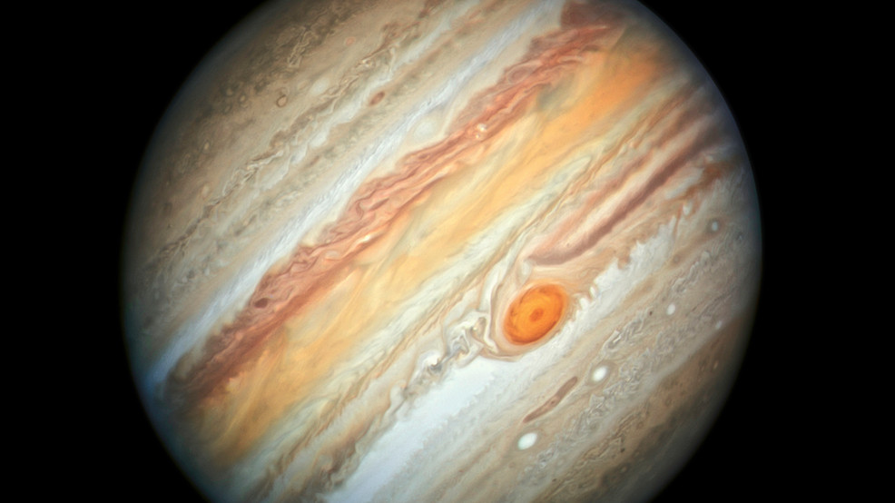 Jupiter Dominates December's Night Sky with Meteor Showers and More