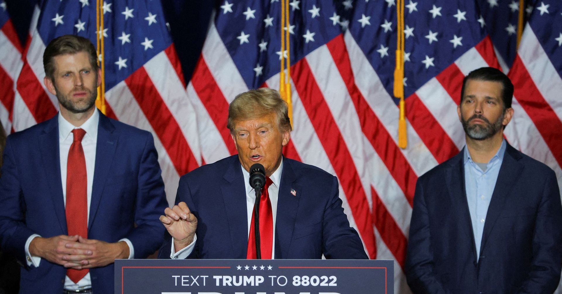 "Republicans Flock to New Hampshire Following Trump's Iowa Victory"