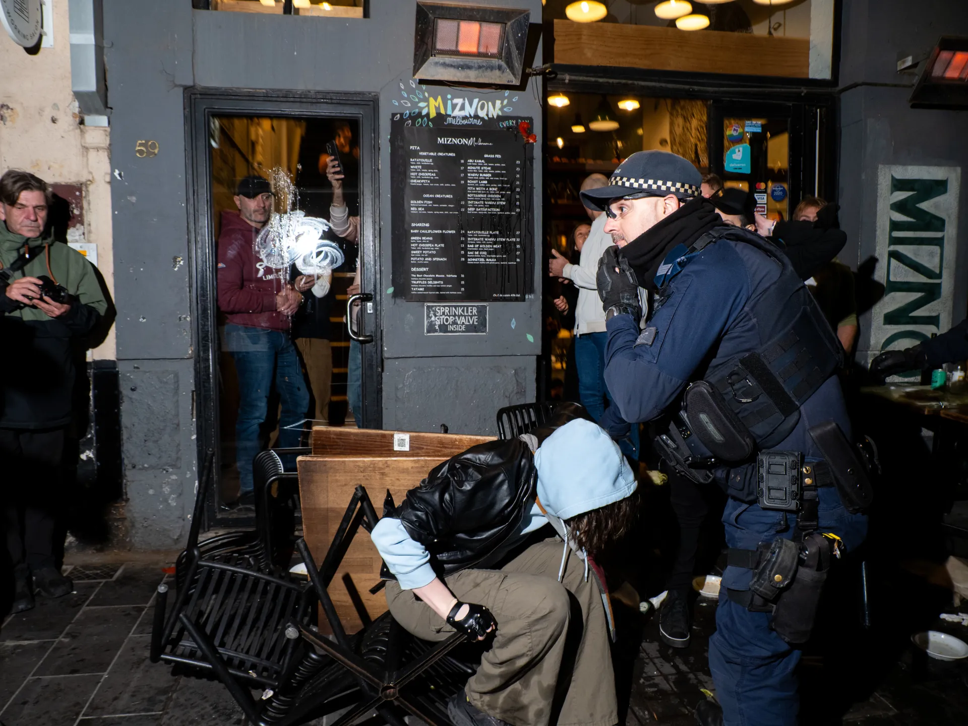 Featured image for Australian authorities respond to anti-Semitic violence and protests in Melbourne