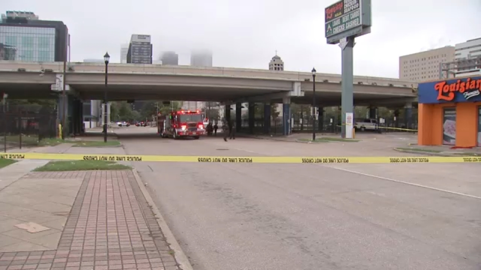 Featured image for Tragic Houston Crash Claims 6 Lives as Driver Runs Red Light