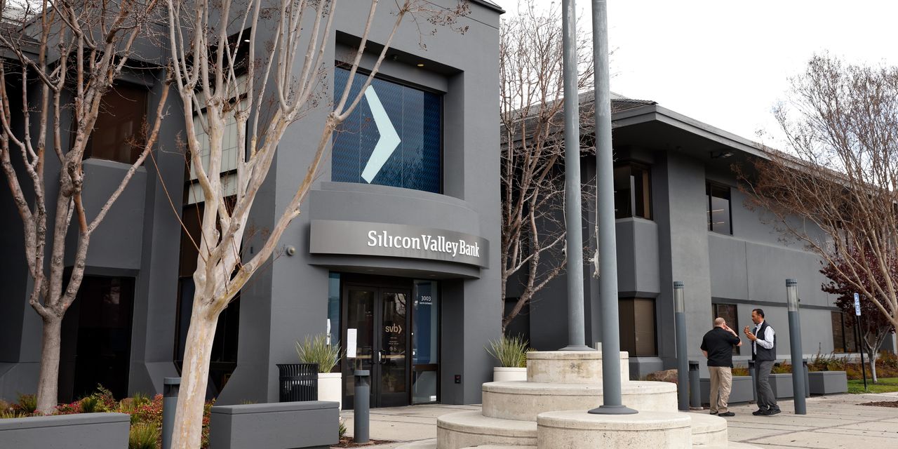 The Looming Debt Iceberg: How Banking Problems Could Impact the Market.