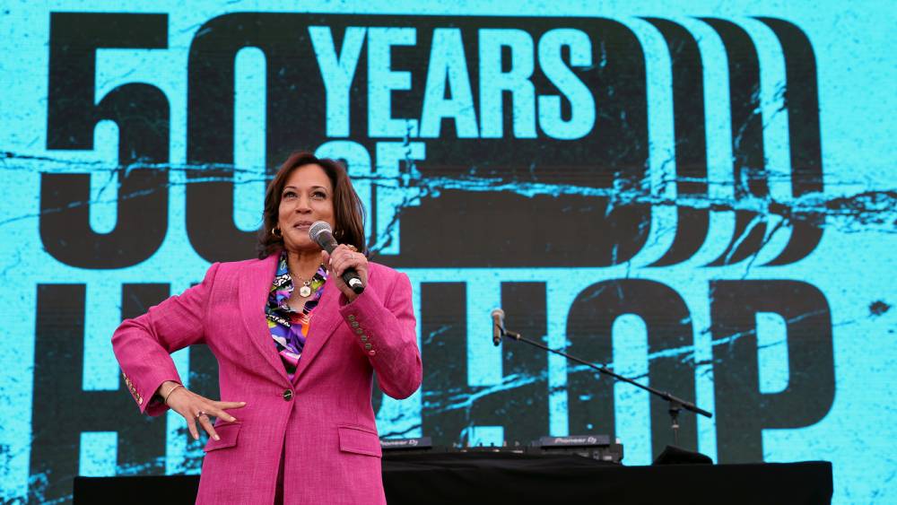 Featured image for Kamala Harris Celebrates Hip-Hop's 50th Anniversary with Star-Studded Party