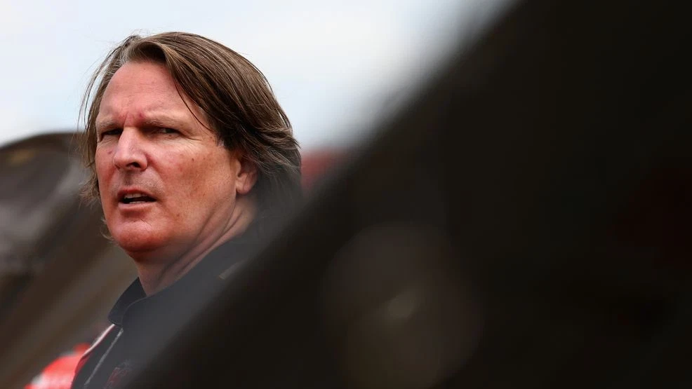NTSB Concludes Scott Bloomquist's Plane Crash Was a Suicide