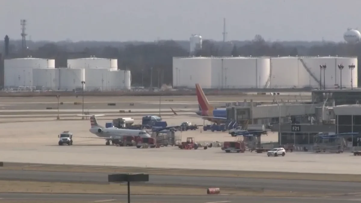 PHL contracts TSA presence as shutdown strains staffing at airport