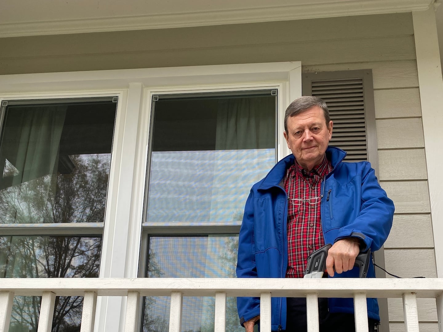 Featured image for "Rising Cases of Lead Poisoning in Children Linked to Tainted Applesauce Spark FDA Concerns"