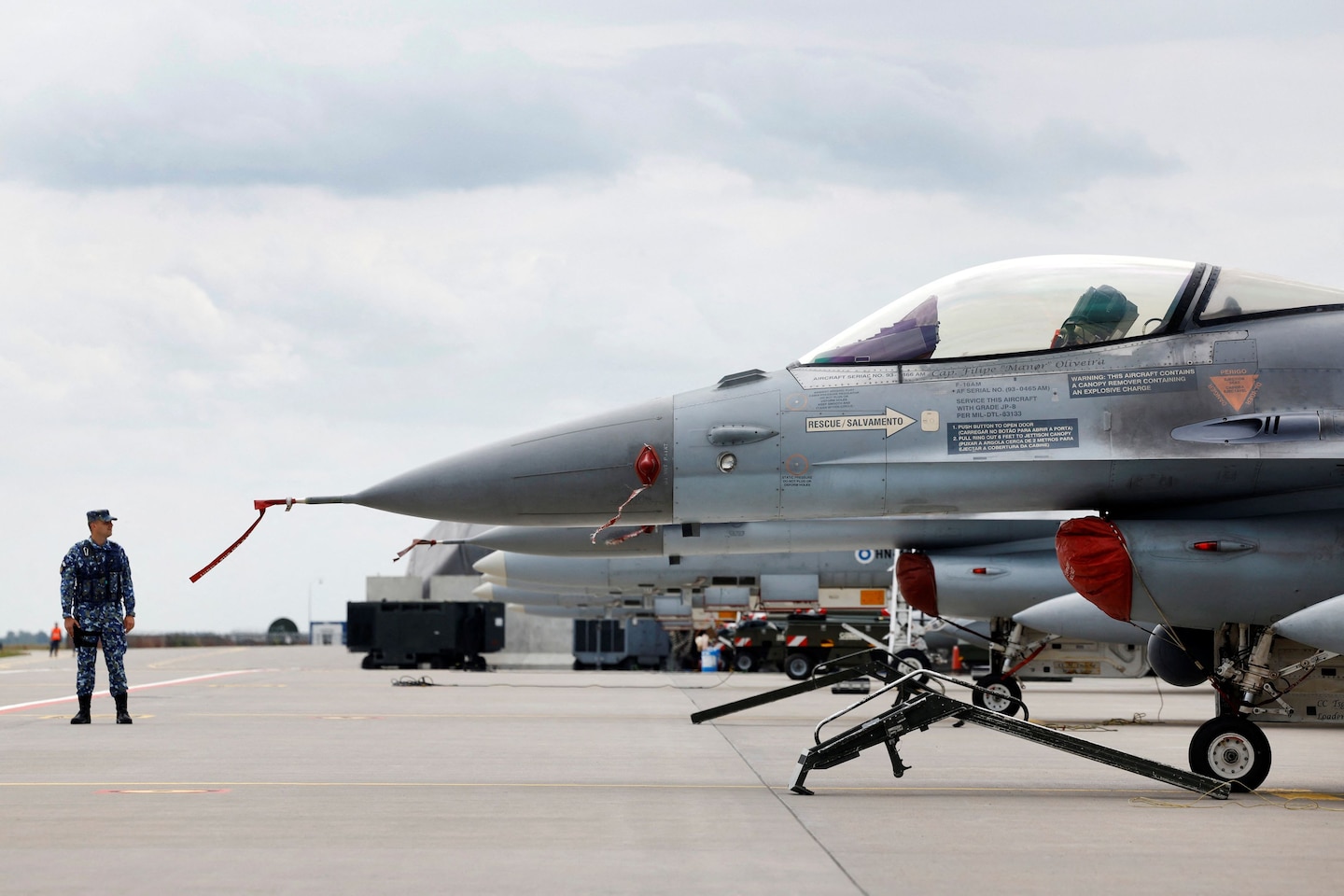 "Ukrainian Pilots Prepare for F-16 Training Amidst Russia-Ukraine War"