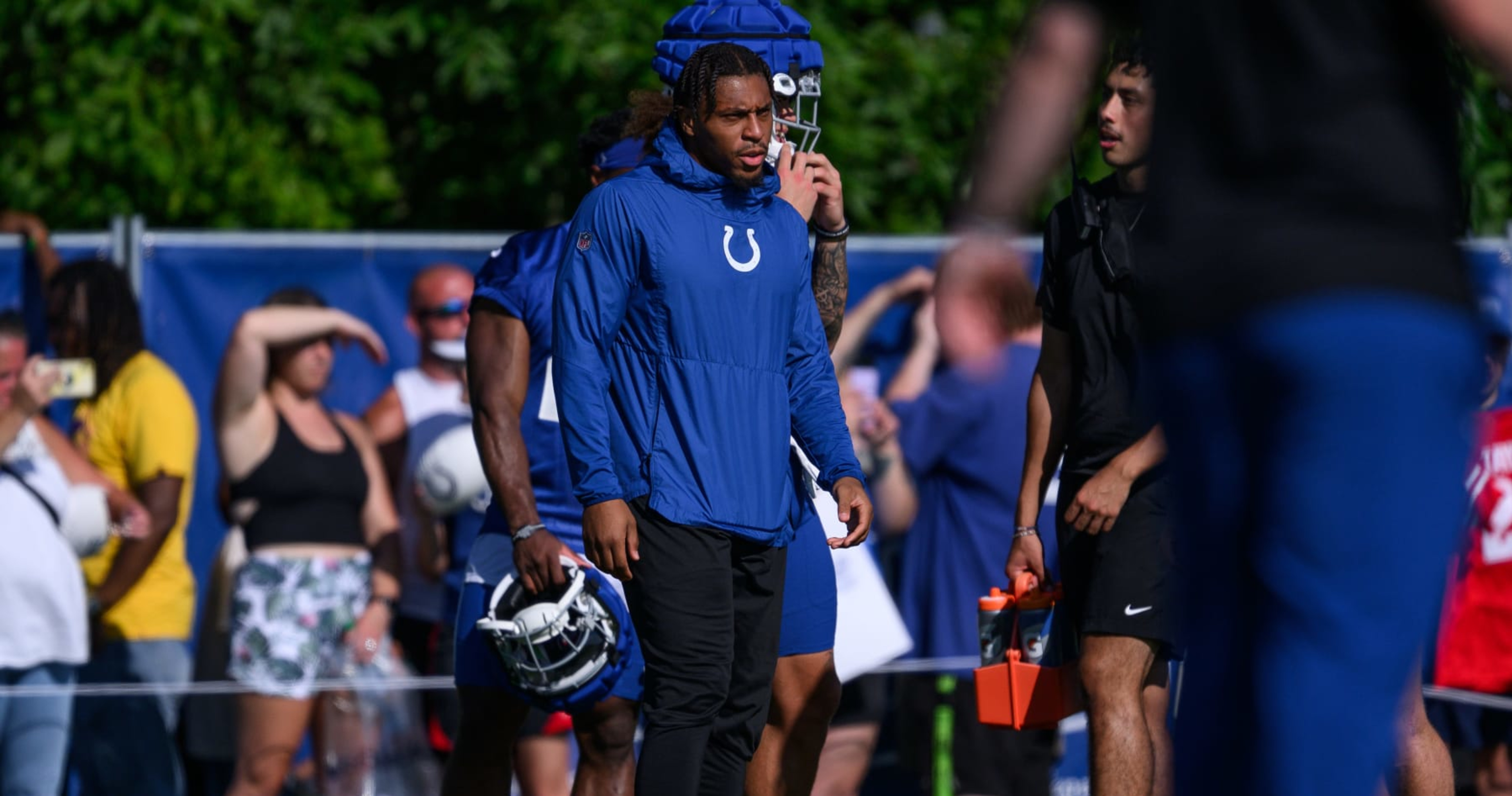 Jonathan Taylor Requests Trade from Colts Amidst Rumors and Owner's Denial