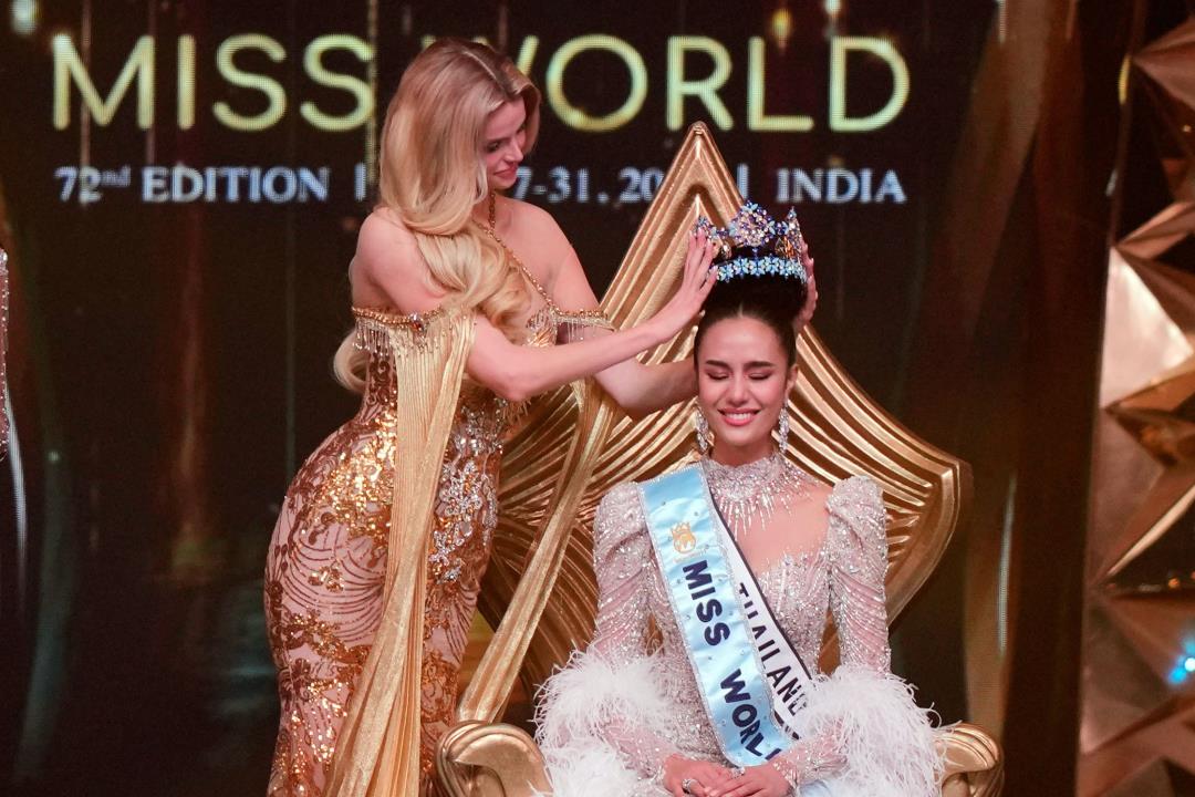 Featured image for Thailand's Opal Suchata Chuangsri Wins Miss World 2025