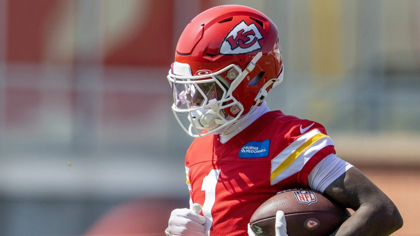 Xavier Worthy Cleared to Play Against Ravens After Full Practice